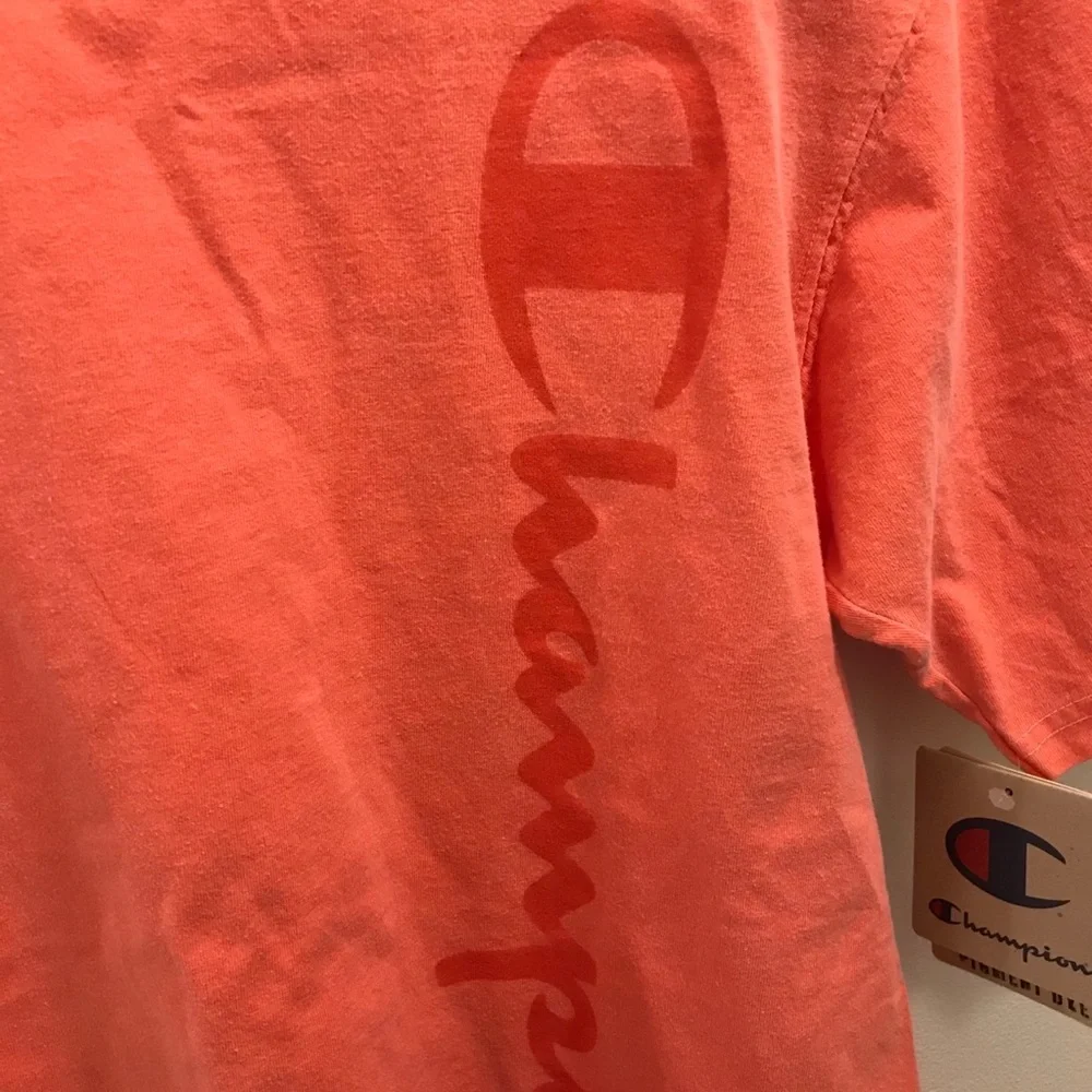 NWT Champion Heritage Script Pigment Dye Tee small